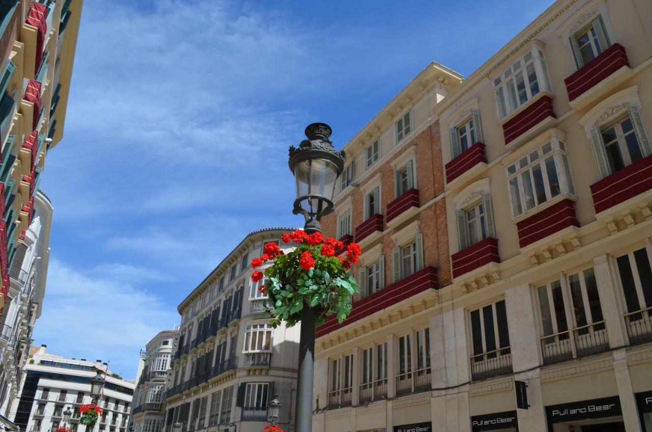 Homely Malaga Plaza Montano Eksteriør billede