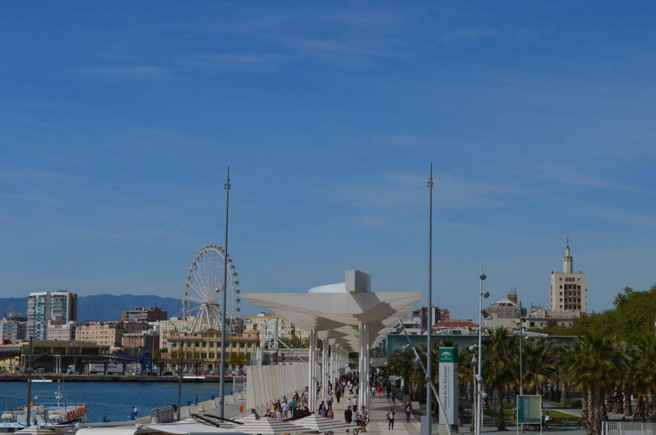 Homely Malaga Plaza Montano Eksteriør billede