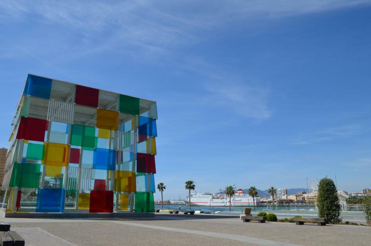 Homely Malaga Plaza Montano Eksteriør billede